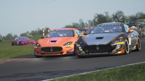 Maseratis @ Oulton